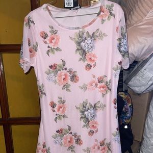 Short sleeve floral dress